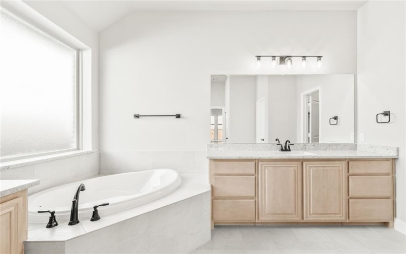 411 Atlas Cedar Drive, Glenn Heights, TX 75154, 4 Bedrooms Bedrooms, ,3 BathroomsBathrooms,Residential,For Sale,411 Atlas Cedar Drive,0,20963875