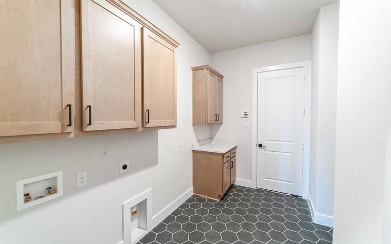 307 Big Antler Court, Heath, TX 75126, 3 Bedrooms Bedrooms, ,3 BathroomsBathrooms,Residential,For Sale,307 Big Antler Court,20963990