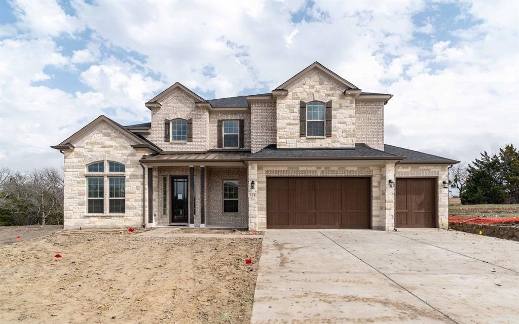 124 Deep Water Court, Heath, TX 75126, 4 Bedrooms Bedrooms, ,3 BathroomsBathrooms,Residential,For Sale,124 Deep Water Court,20964084