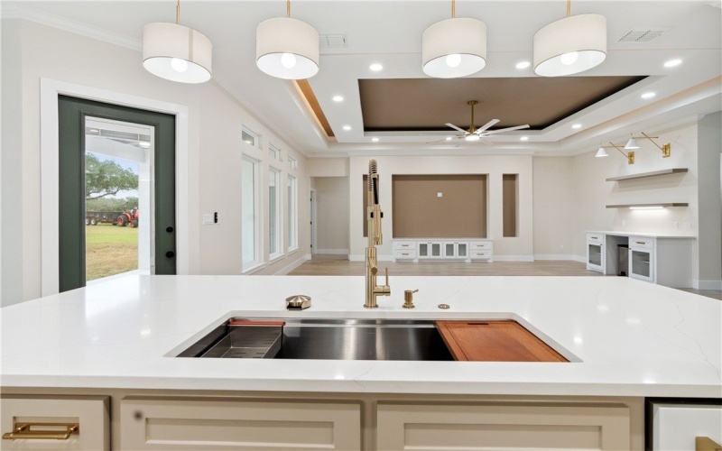 102 Cedar Ridge Drive, Rockport, TX 78382, 4 Bedrooms Bedrooms, ,3 BathroomsBathrooms,Residential,For Sale,102 Cedar Ridge Drive,445691