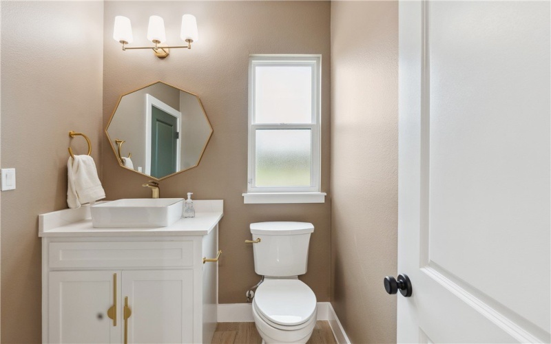 102 Cedar Ridge Drive, Rockport, TX 78382, 4 Bedrooms Bedrooms, ,3 BathroomsBathrooms,Residential,For Sale,102 Cedar Ridge Drive,445691