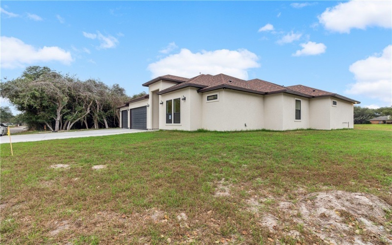 102 Cedar Ridge Drive, Rockport, TX 78382, 4 Bedrooms Bedrooms, ,3 BathroomsBathrooms,Residential,For Sale,102 Cedar Ridge Drive,445691