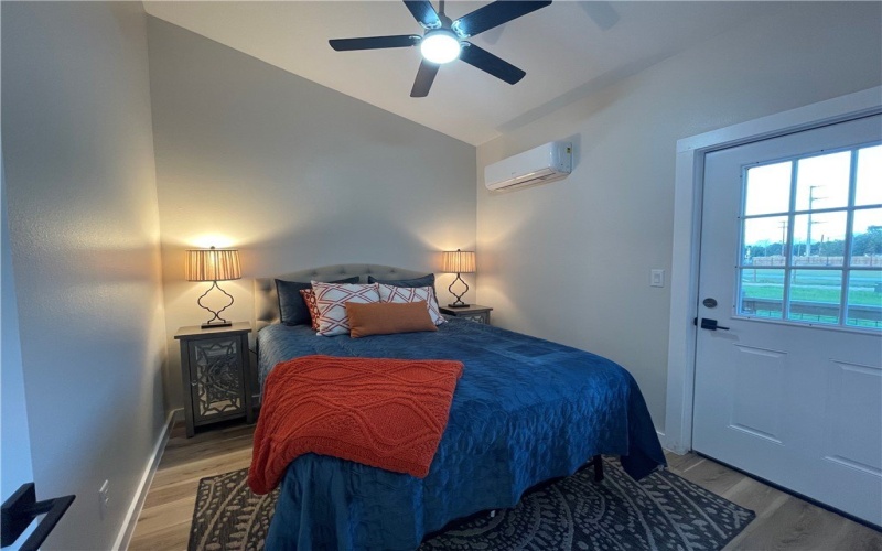 2351 W Market Street unit: 4 #4, Rockport, TX 78382, 2 Bedrooms Bedrooms, ,1 BathroomBathrooms,Residential,For Sale,2351 W Market Street unit: 4,445844