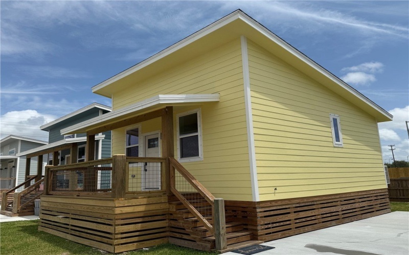 2351 W Market Street unit: 4 #4, Rockport, TX 78382, 2 Bedrooms Bedrooms, ,1 BathroomBathrooms,Residential,For Sale,2351 W Market Street unit: 4,445844