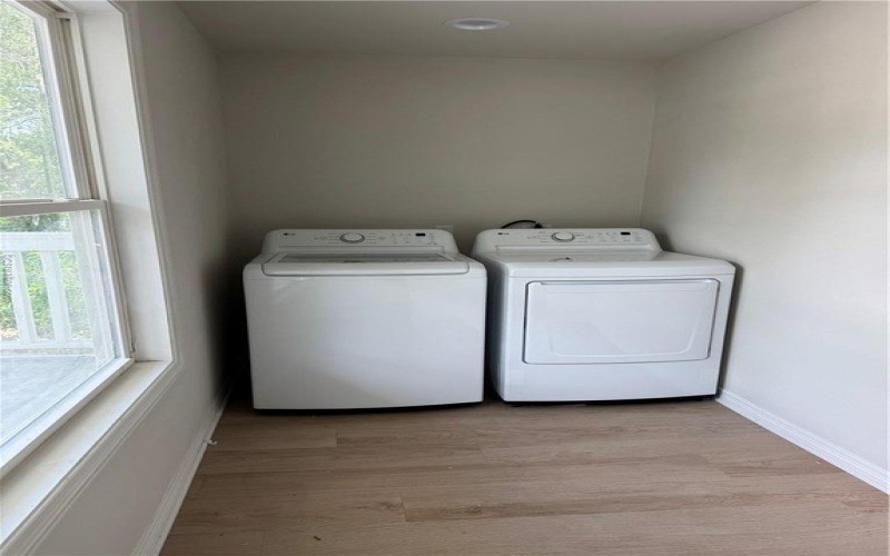 1104 Berkeley Street, College Station, TX 77840, 4 Habitaciones Habitaciones , ,5 BañosBaños,Residential,En Venta,1104 Berkeley Street,25006747