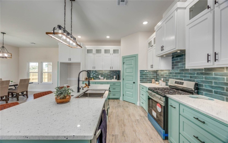 2509 Luzius Drive, Corpus Christi, TX 78418, 3 Bedrooms Bedrooms, ,2 BathroomsBathrooms,Residential,For Sale,2509 Luzius Drive,460378