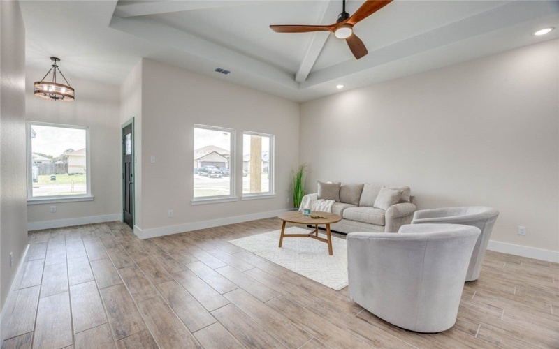 2509 Luzius Drive, Corpus Christi, TX 78418, 3 Bedrooms Bedrooms, ,2 BathroomsBathrooms,Residential,For Sale,2509 Luzius Drive,460378