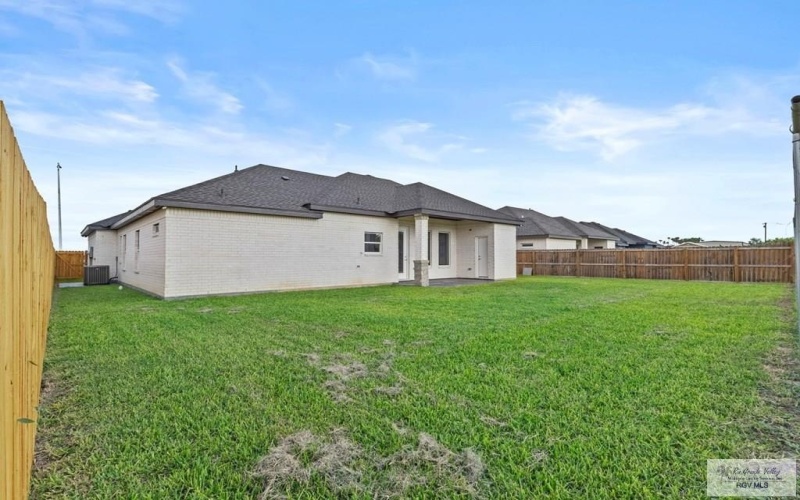 3108 TRAVIS ST., WESLACO, TX 78599, 4 Habitaciones Habitaciones , ,2 BañosBaños,Residential,En Venta,3108 TRAVIS ST.,0,29765894