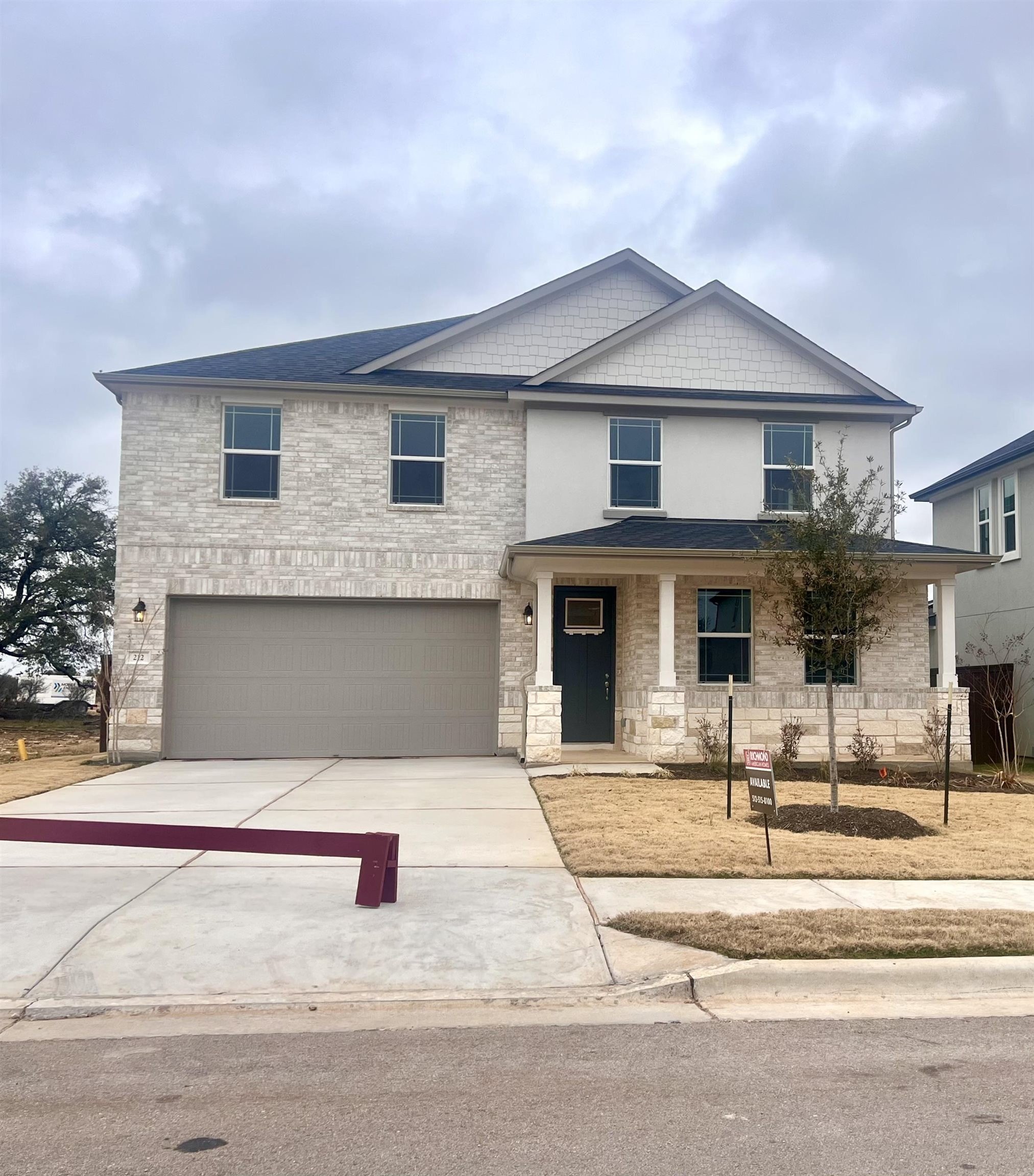 212 Torchwood Drive, Marble Falls, TX 78654, 4 Bedrooms Bedrooms, ,3 BathroomsBathrooms,Residential,For Sale,212 Torchwood Drive,173770