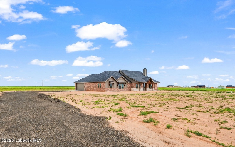 15706 N Farm To Market Rd 179, Shallowater, TX 79363, 3 Habitaciones Habitaciones , ,2 BañosBaños,Residential,En Venta,15706 N Farm To Market Rd 179,202556089