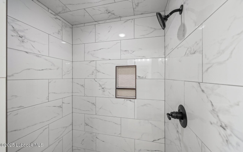 15706 N Farm To Market Rd 179, Shallowater, TX 79363, 3 Habitaciones Habitaciones , ,2 BañosBaños,Residential,En Venta,15706 N Farm To Market Rd 179,202556089