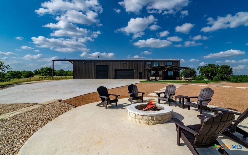 13852 Knob Hill Road, Rogers, TX 76569, 4 Bedrooms Bedrooms, ,3 BathroomsBathrooms,Residential,For Sale,13852 Knob Hill Road,582838