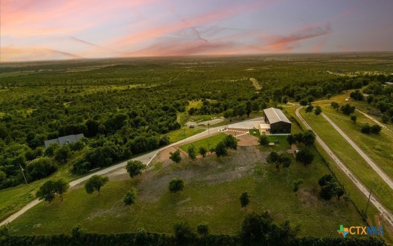 13852 Knob Hill Road, Rogers, TX 76569, 4 Bedrooms Bedrooms, ,3 BathroomsBathrooms,Residential,For Sale,13852 Knob Hill Road,582838