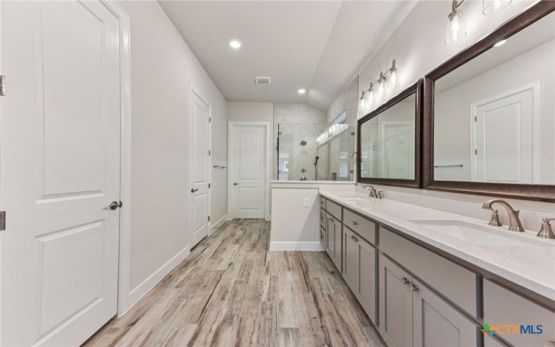 341 Sprinting Peak Drive, San Marcos, TX 78666, 2 Bedrooms Bedrooms, ,2 BathroomsBathrooms,Residential,For Sale,341 Sprinting Peak Drive,0,582889