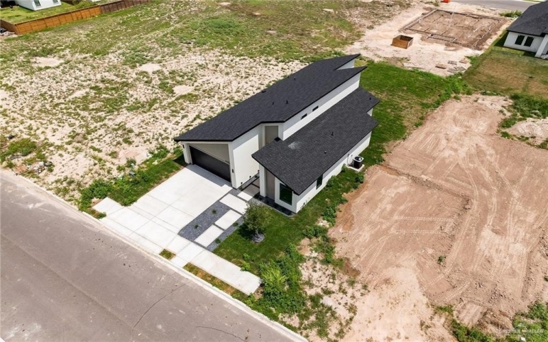 3425 E Kidd Avenue, Edinburg, TX 78542, 3 Bedrooms Bedrooms, ,2 BathroomsBathrooms,Residential,For Sale,3425 E Kidd Avenue,471966