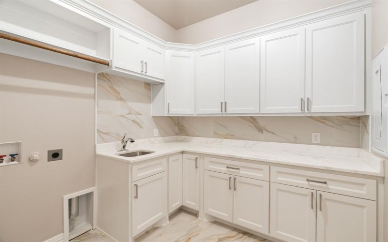 1411 Greyridge Terrace, Midlothian, TX 75167, 4 Bedrooms Bedrooms, ,3 BathroomsBathrooms,Residential,For Sale,1411 Greyridge Terrace,20817267