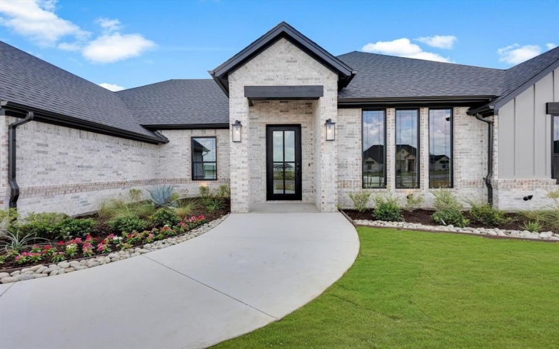 1060 Uplift Drive, Weatherford, TX 76087, 4 Bedrooms Bedrooms, ,3 BathroomsBathrooms,Residential,For Sale,1060 Uplift Drive,20930247