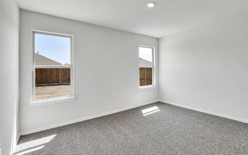 911 Fairbanks Drive, Ennis, TX 75119, 4 Bedrooms Bedrooms, ,2 BathroomsBathrooms,Residential,For Sale,911 Fairbanks Drive,20964774