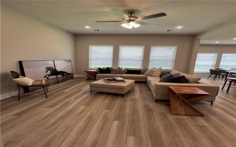 5308 Lyle Place, Bryan, TX 77807, 4 Bedrooms Bedrooms, ,2 BathroomsBathrooms,Residential,For Sale,5308 Lyle Place,25002164