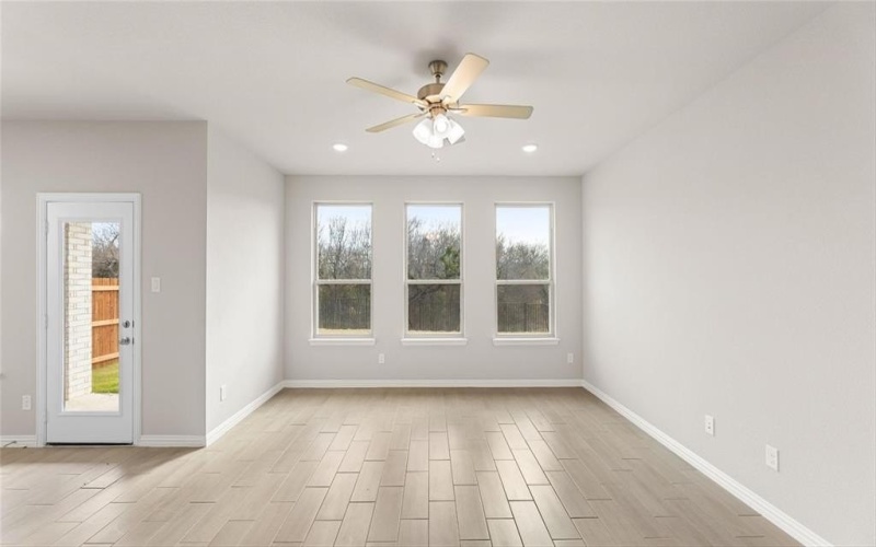 809 Alderwood, Red Oak, TX 75154, 3 Bedrooms Bedrooms, ,2 BathroomsBathrooms,Residential,For Sale,809 Alderwood,20964876