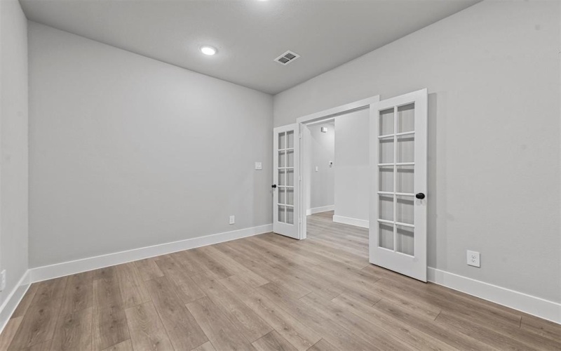 633 Mooney Drive, Saginaw, TX 76179, 4 Bedrooms Bedrooms, ,2 BathroomsBathrooms,Residential,For Sale,633 Mooney Drive,20965177