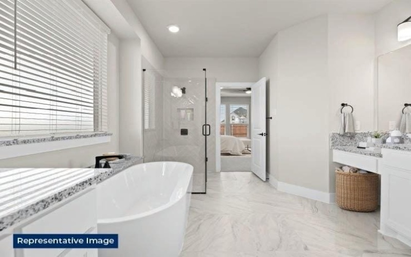 10012 La Frontera Drive, Fort Worth, TX 76179, 5 Bedrooms Bedrooms, ,5 BathroomsBathrooms,Residential,For Sale,10012 La Frontera Drive,20965464