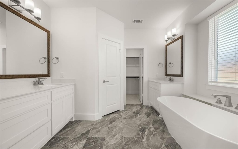 10012 La Frontera Drive, Fort Worth, TX 76179, 5 Habitaciones Habitaciones , ,5 BañosBaños,Residential,En Venta,10012 La Frontera Drive,0,20965464