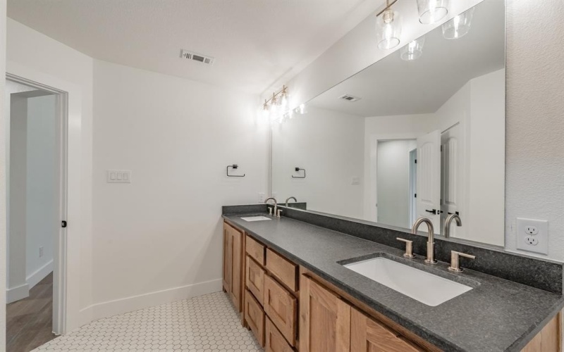 198 Woodlands Lane, Chico, TX 76431, 3 Habitaciones Habitaciones , ,2 BañosBaños,Residential,En Venta,198 Woodlands Lane,0,20965471