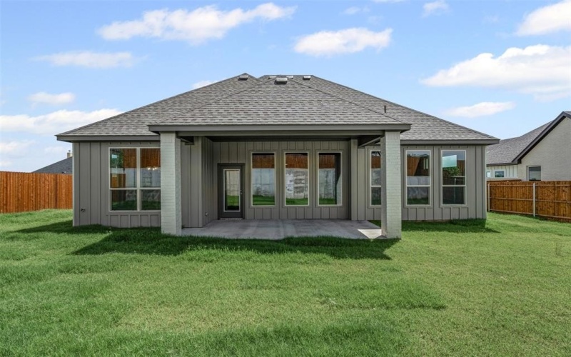 207 Mitchell Drive, Glen Rose, TX 76043, 3 Habitaciones Habitaciones , ,2 BañosBaños,Residential,En Venta,207 Mitchell Drive,20965516