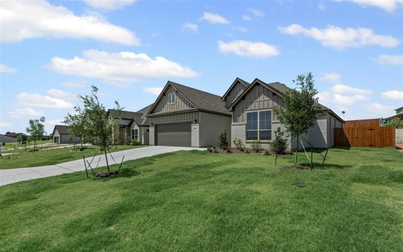 207 Mitchell Drive, Glen Rose, TX 76043, 3 Habitaciones Habitaciones , ,2 BañosBaños,Residential,En Venta,207 Mitchell Drive,20965516