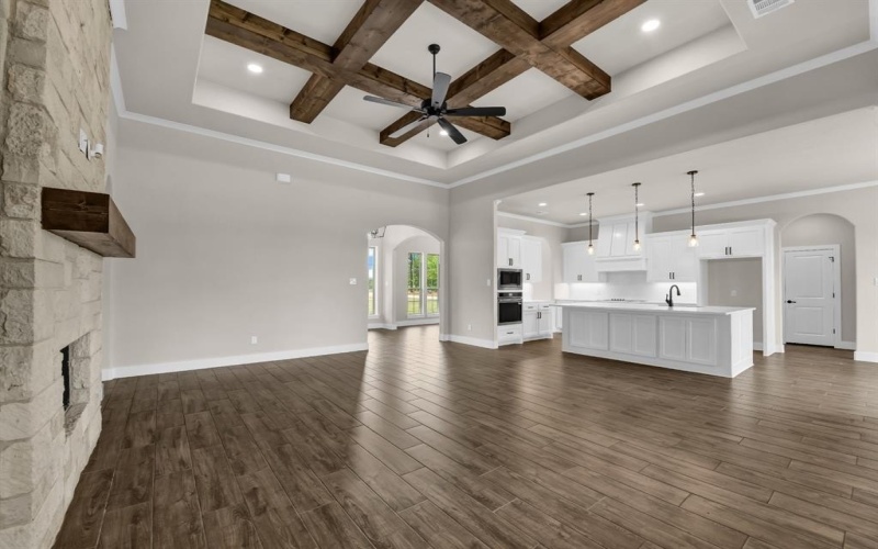 977 County Road 1304, Bridgeport, TX 76426, 4 Bedrooms Bedrooms, ,2 BathroomsBathrooms,Residential,For Sale,977 County Road 1304,20965735