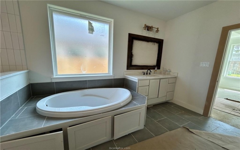 3581 Chantilly Path, Bryan, TX 77808, 4 Bedrooms Bedrooms, ,3 BathroomsBathrooms,Residential,For Sale,3581 Chantilly Path,25002745