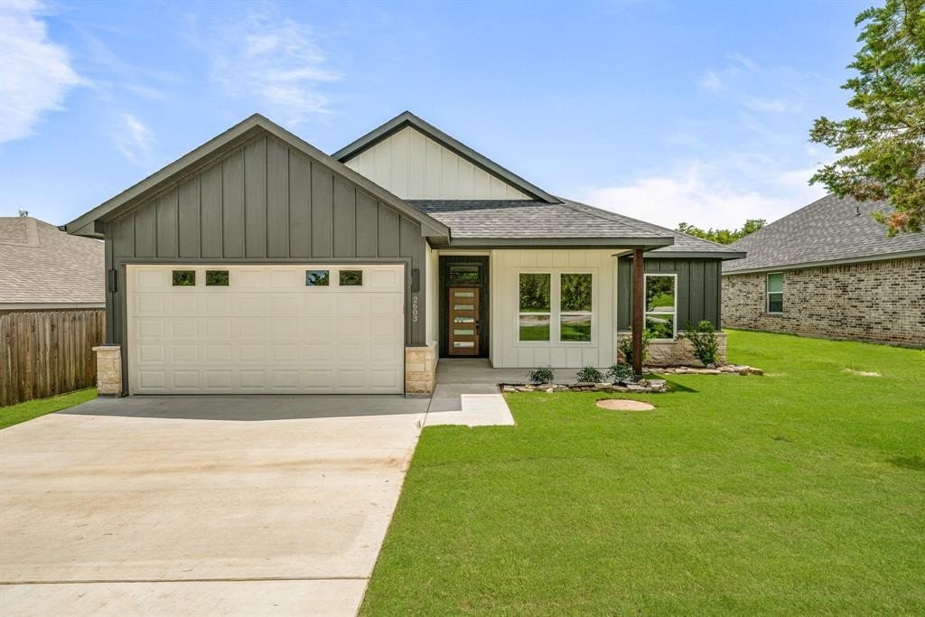 2603 Creek Drive, Granbury, TX 76048, 4 Habitaciones Habitaciones , ,2 BañosBaños,Residential,En Venta,2603 Creek Drive,20956295