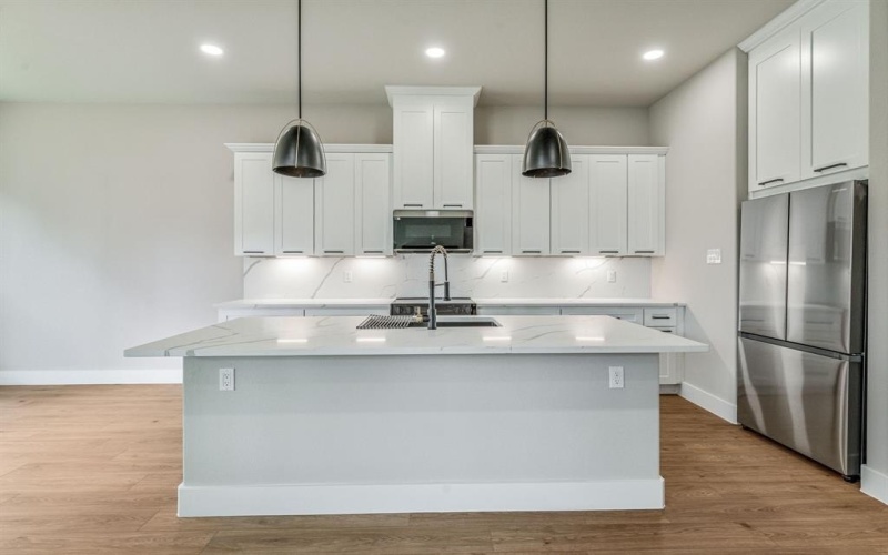 2603 Creek Drive, Granbury, TX 76048, 4 Habitaciones Habitaciones , ,2 BañosBaños,Residential,En Venta,2603 Creek Drive,20956295