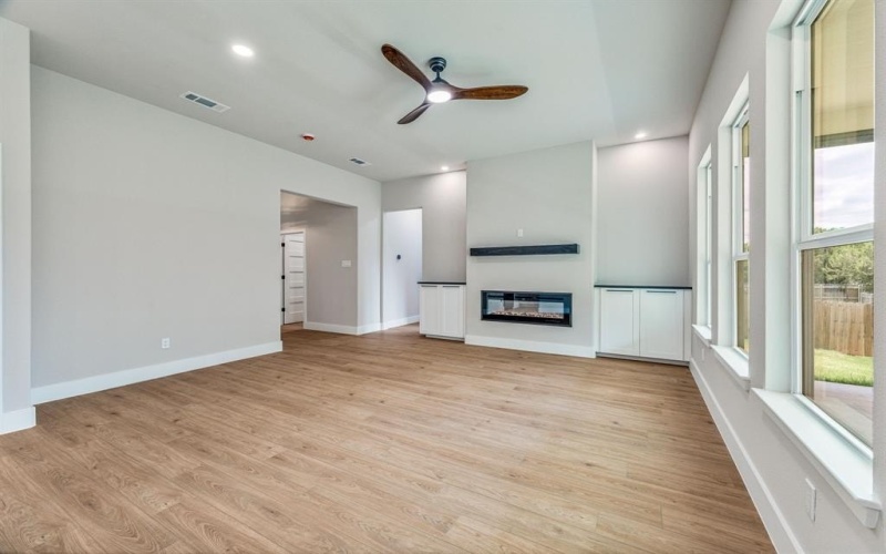2603 Creek Drive, Granbury, TX 76048, 4 Habitaciones Habitaciones , ,2 BañosBaños,Residential,En Venta,2603 Creek Drive,20956295
