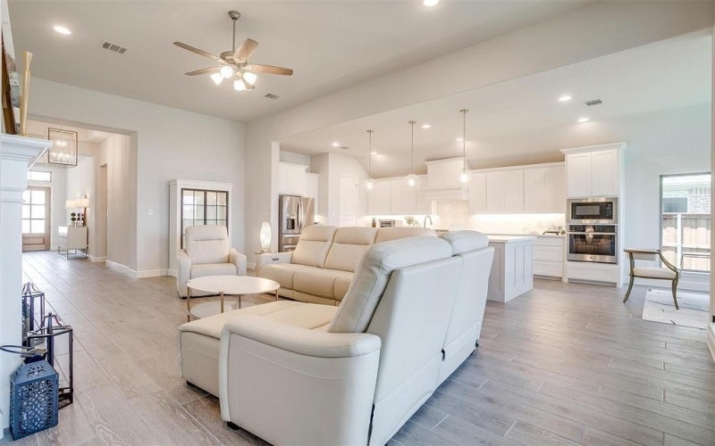 135 Derrett Lane, Rhome, TX 76078, 4 Habitaciones Habitaciones , ,3 BañosBaños,Residential,En Venta,135 Derrett Lane,20956519