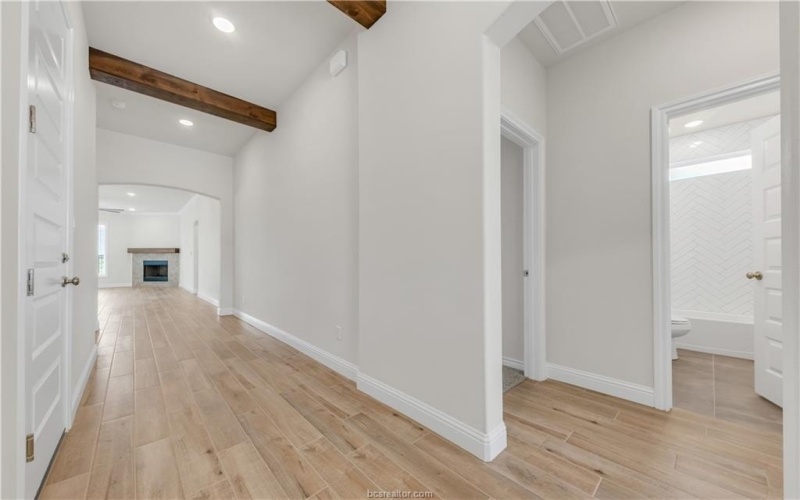 4707 Coral River Road, College Station, TX 77845, 4 Bedrooms Bedrooms, ,3 BathroomsBathrooms,Residential,For Sale,4707 Coral River Road,25003168