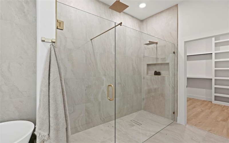 603 S Moore Street, Dallas, TX 75203, 4 Habitaciones Habitaciones , ,2 BañosBaños,Residential,En Venta,603 S Moore Street,20964631
