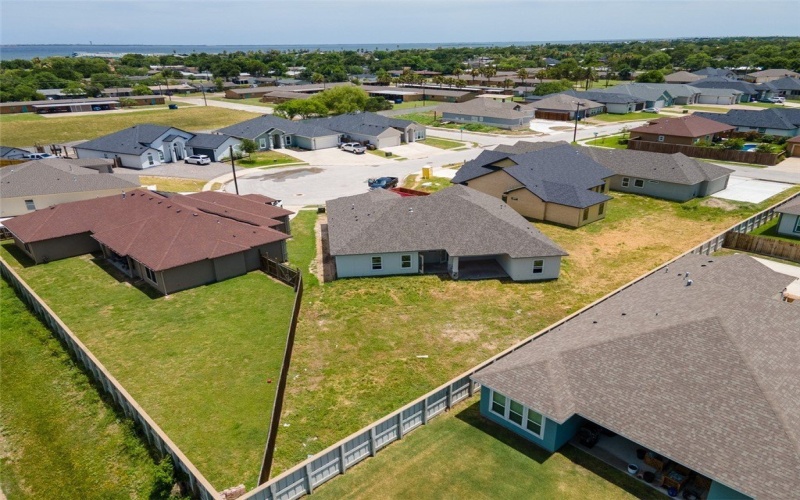 3005 Saint Eustatius Way, Corpus Christi, TX 78418, 4 Habitaciones Habitaciones , ,3 BañosBaños,Residential,En Venta,3005 Saint Eustatius Way,460416