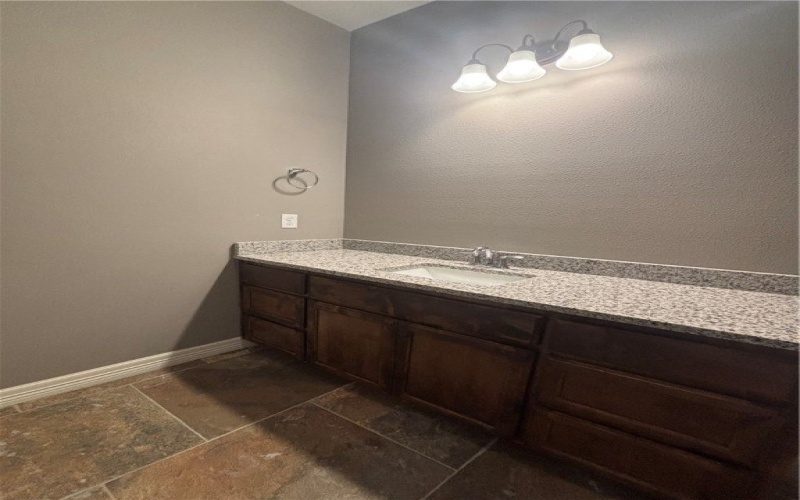 3110 Adak Court, Corpus Christi, TX 78414, 4 Habitaciones Habitaciones , ,3 BañosBaños,Residential,En Venta,3110 Adak Court,0,460431