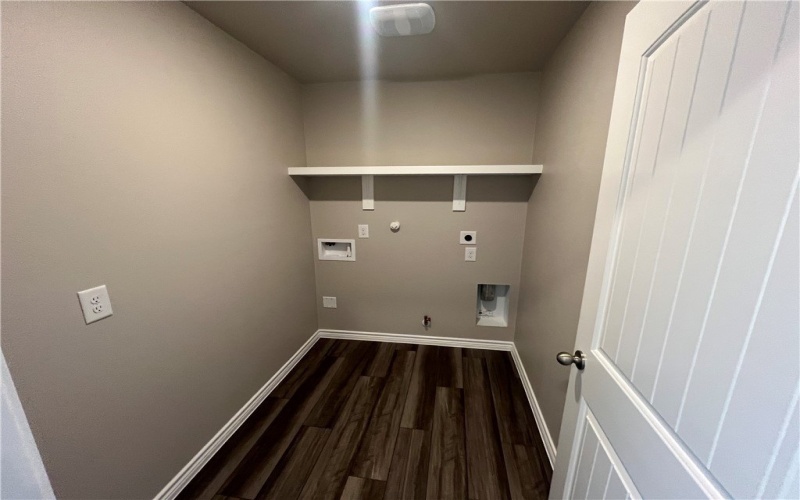 7201 Wilder Lane, Corpus Christi, TX 78414, 4 Bedrooms Bedrooms, ,2 BathroomsBathrooms,Residential,For Sale,7201 Wilder Lane,460456