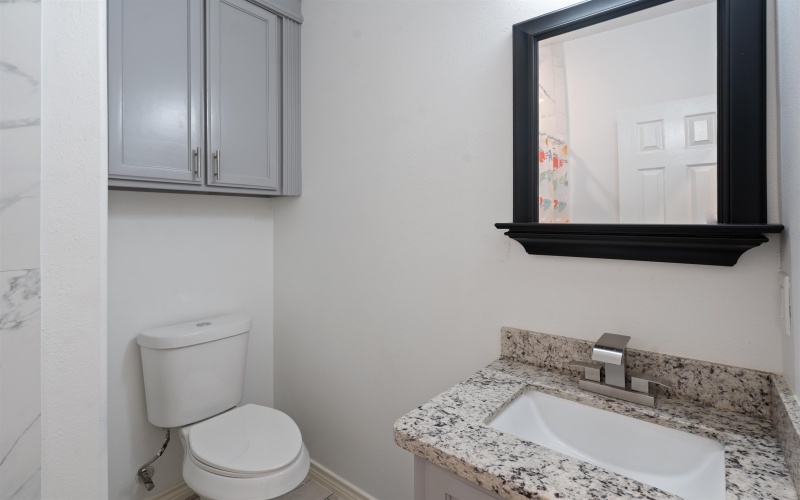 204 Shadow Mountain, Del Rio, TX 78840, 4 Habitaciones Habitaciones , ,3 BañosBaños,Residential,En Venta,204 Shadow Mountain,207164