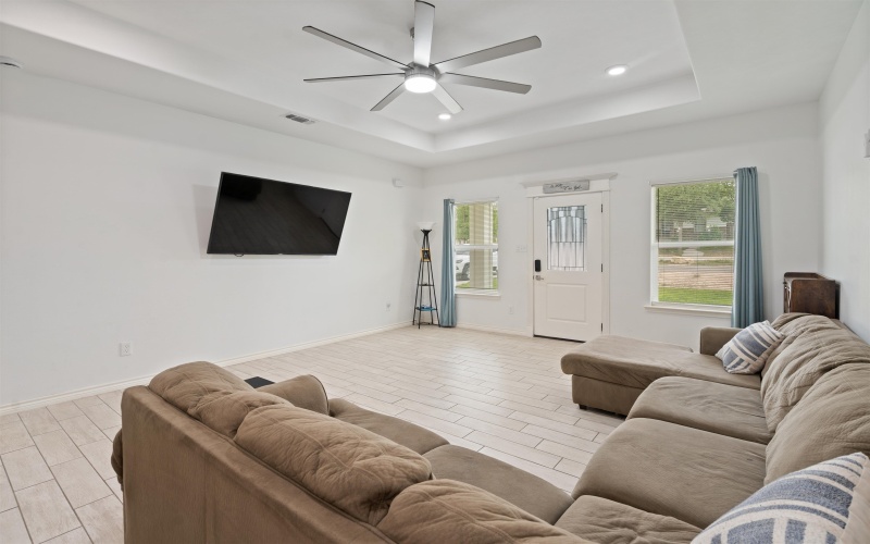 204 Shadow Mountain, Del Rio, TX 78840, 4 Habitaciones Habitaciones , ,3 BañosBaños,Residential,En Venta,204 Shadow Mountain,207164