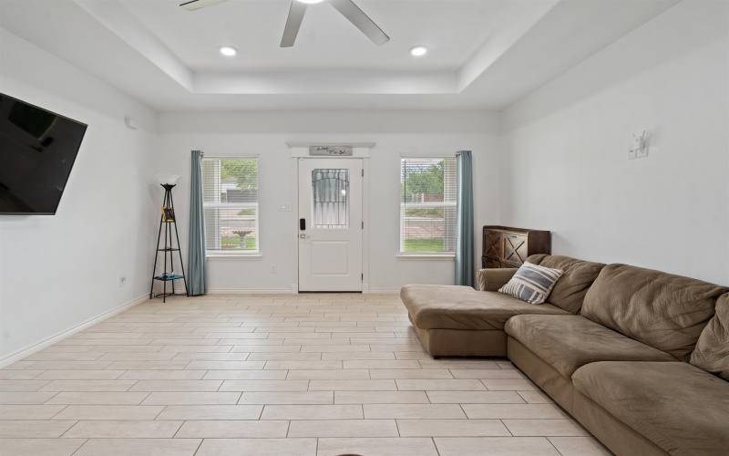 204 Shadow Mountain, Del Rio, TX 78840, 4 Habitaciones Habitaciones , ,3 BañosBaños,Residential,En Venta,204 Shadow Mountain,207164