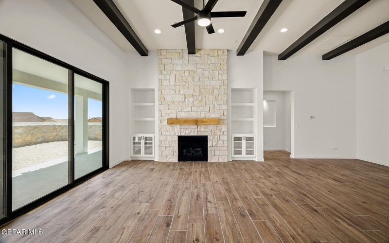 913 Bilton Place, El Paso, TX 79928, 4 Bedrooms Bedrooms, ,2 BathroomsBathrooms,Residential,For Sale,913 Bilton Place,924372
