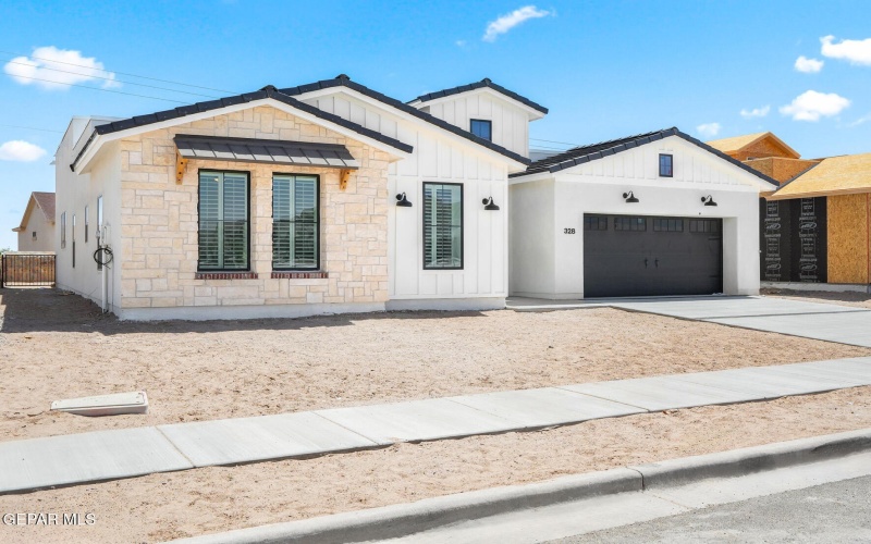 913 Bilton Place, El Paso, TX 79928, 4 Bedrooms Bedrooms, ,2 BathroomsBathrooms,Residential,For Sale,913 Bilton Place,924372