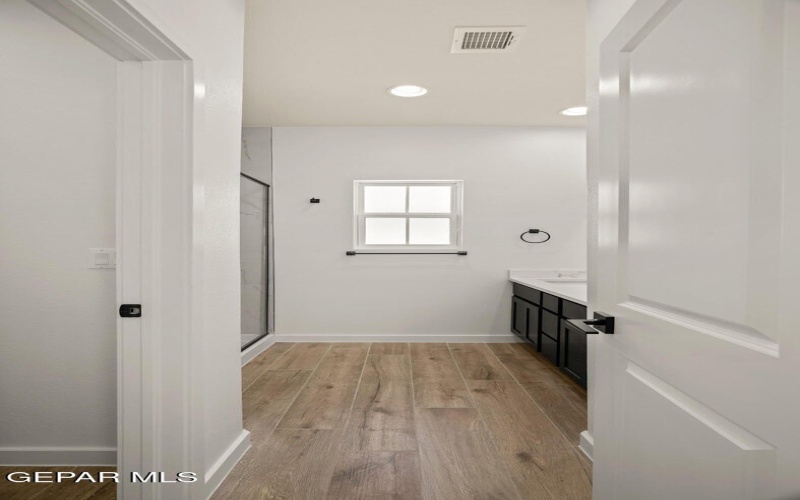 913 Bilton Place, El Paso, TX 79928, 4 Bedrooms Bedrooms, ,2 BathroomsBathrooms,Residential,For Sale,913 Bilton Place,924372