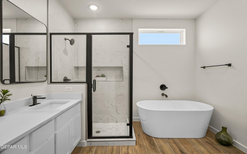 905 Bilton Place, El Paso, TX 79928, 4 Bedrooms Bedrooms, ,3 BathroomsBathrooms,Residential,For Sale,905 Bilton Place,924384