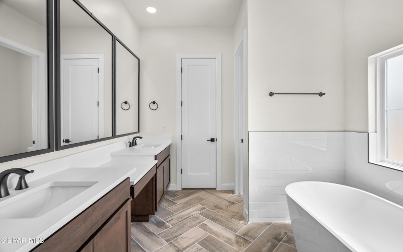 321 EMERALD SPACE Place, El Paso, TX 79928, 4 Bedrooms Bedrooms, ,3 BathroomsBathrooms,Residential,For Sale,321 EMERALD SPACE Place,924437