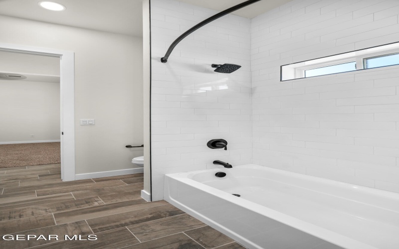321 EMERALD SPACE Place, El Paso, TX 79928, 4 Bedrooms Bedrooms, ,3 BathroomsBathrooms,Residential,For Sale,321 EMERALD SPACE Place,924437